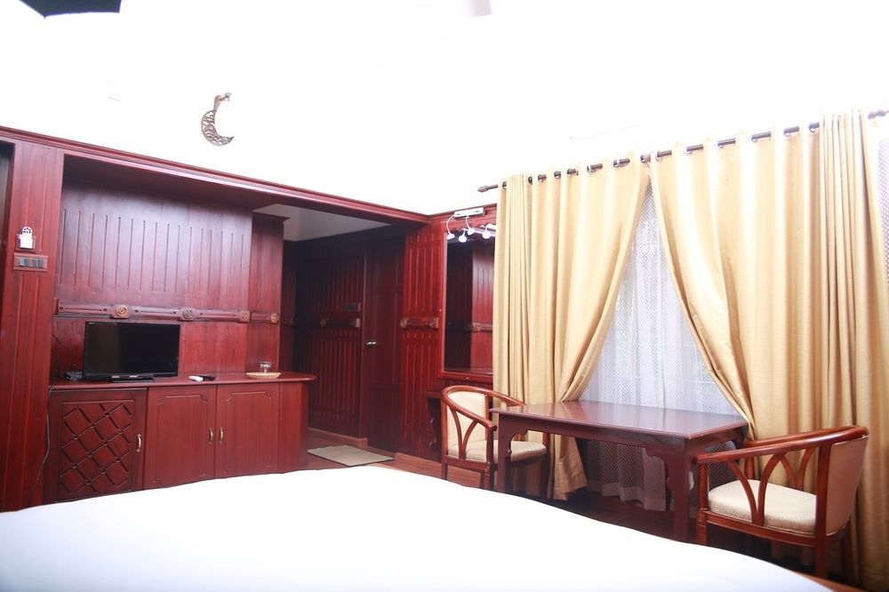 Anamika Ayurvedic Heritage Resort Varkala Bagian luar foto